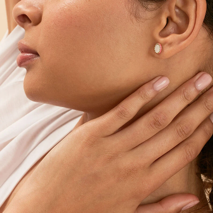 Boucles D'oreilles Puces ATMA - Nacre /rose 4 Boucles D'oreilles Puces ATMA - Nacre /rose – Image 2